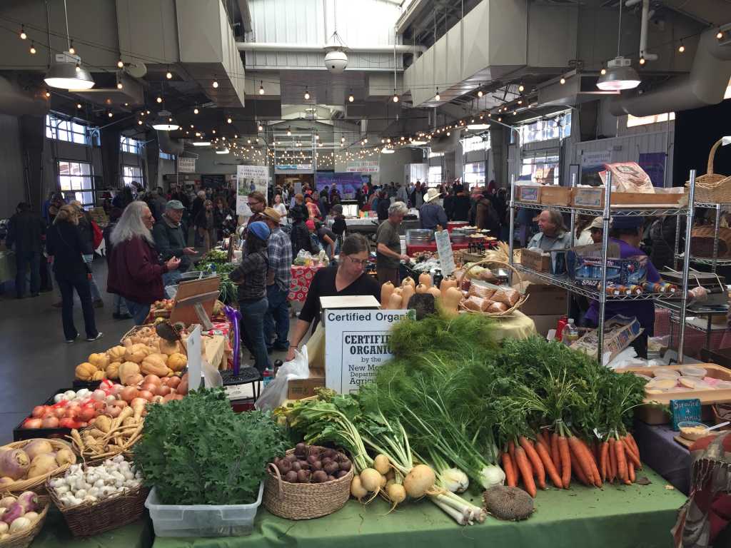 The Santa Fe Farmers&#039; Market, with approximately 50 farms even in mid-November